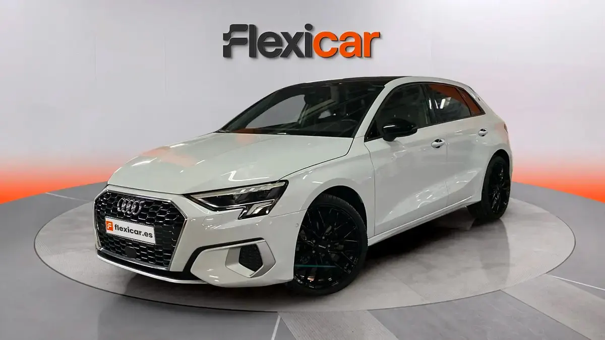 Usado Audi A3 Premium 110 CV (80 kW) 2021 Blanco Berlina