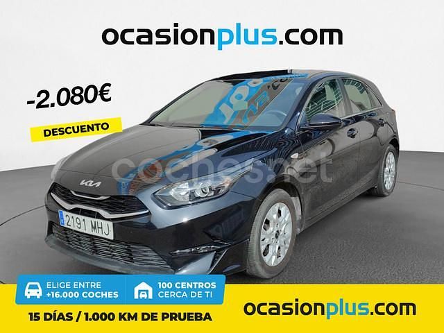 Negro Usado 2023 Kia Ceed Utilitario | 16.290 € (Precio justo) - Imagen 1/4