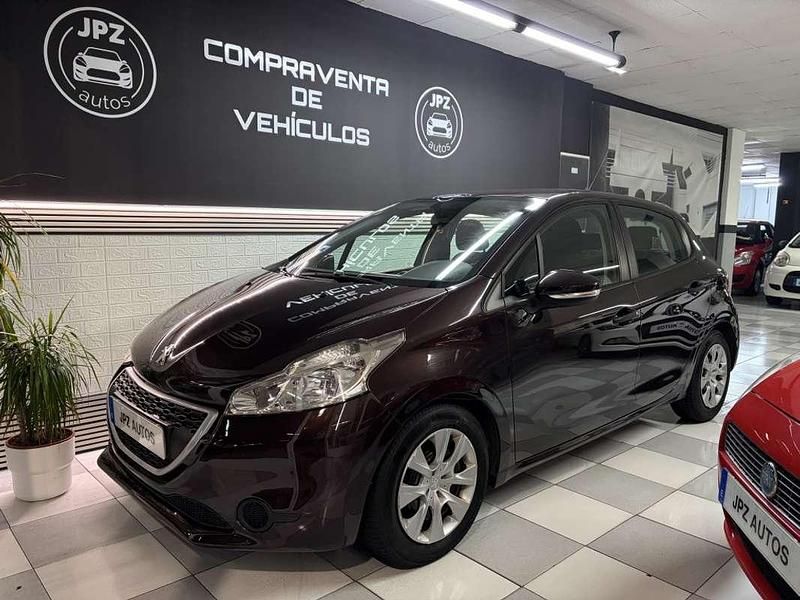 Usado Peugeot 208 Access 68 CV (50 kW) 2012 Burdeos Utilitario
