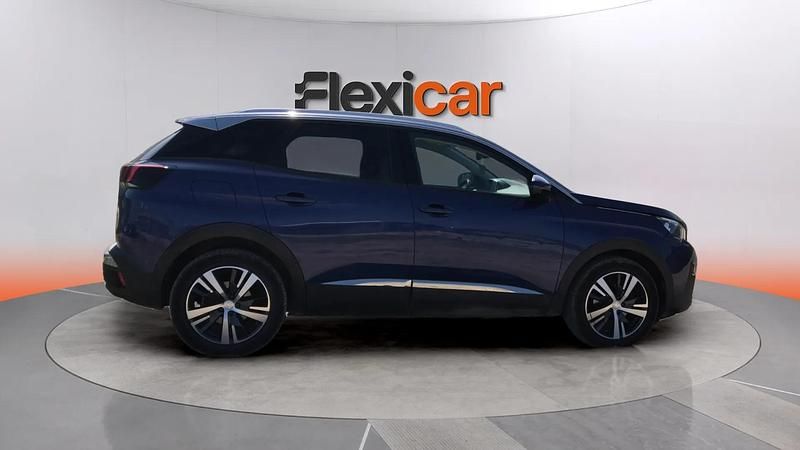 Usado Peugeot 3008 Allure 131 CV (96 kW) 2020 Azul SUV