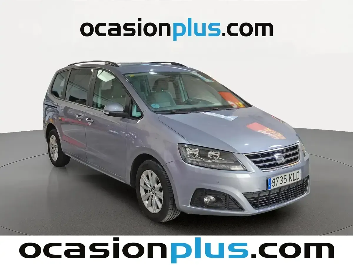 Usado Seat Alhambra Reference 150 CV (110 kW) 2018 Gris Monovolumen