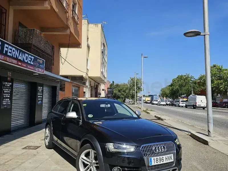 Usado Audi A4 Allroad Premium 177 CV (130 kW) 2014 Azul Familiar