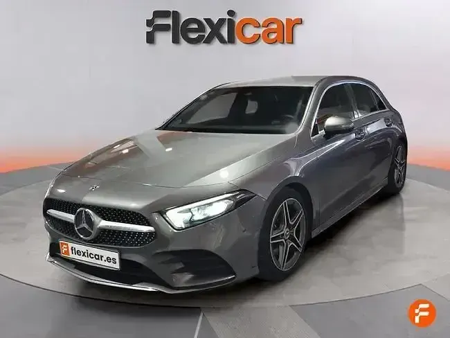 Usado Mercedes A200 163 CV (119 kW) 2019 Gris Berlina
