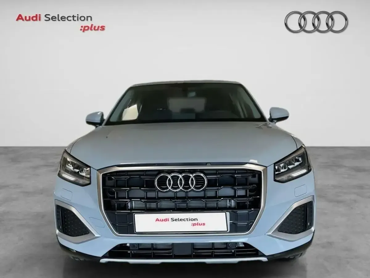 Usado Audi Q2 Advanced Plus 116 CV (85 kW) 2024 Gris SUV
