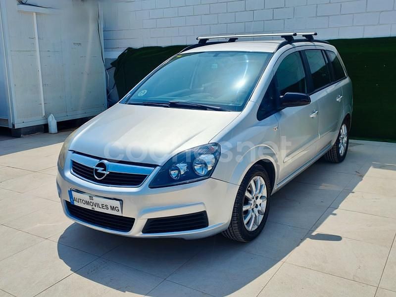 Marrón Usado 2008 Opel Zafira Sport Monovolumen | 4990 € (Precio justo) - Imagen 1/4