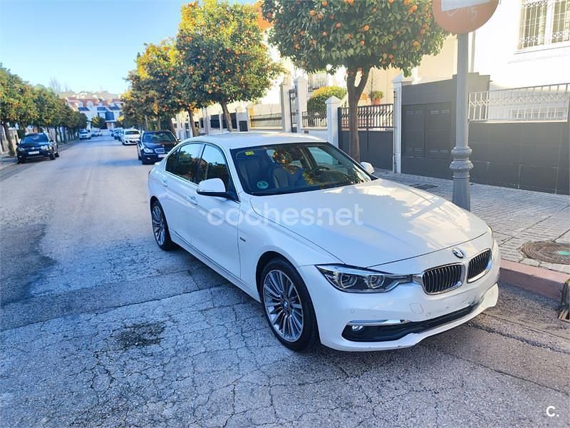Usado BMW 318 Luxury Line 143 CV (105 kW) 2015 Blanco Berlina