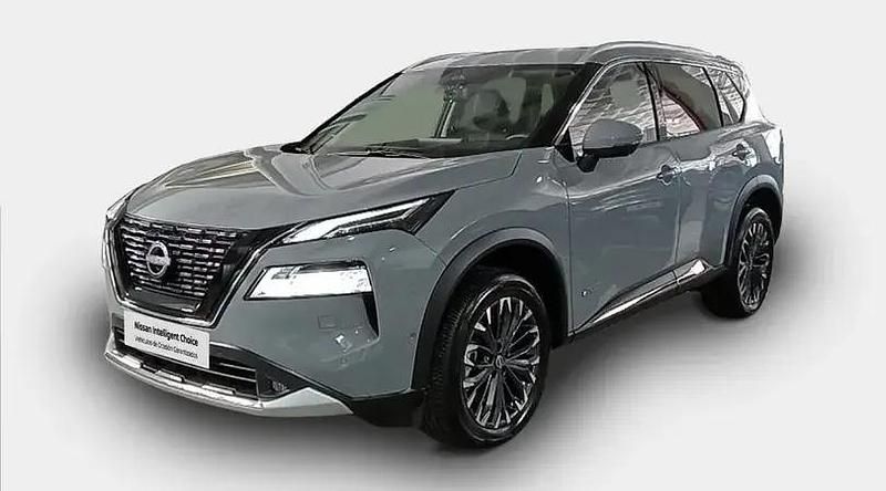 Usado Nissan X-Trail Tekna 204 CV (150 kW) 2025 Katana grey metalizado SUV
