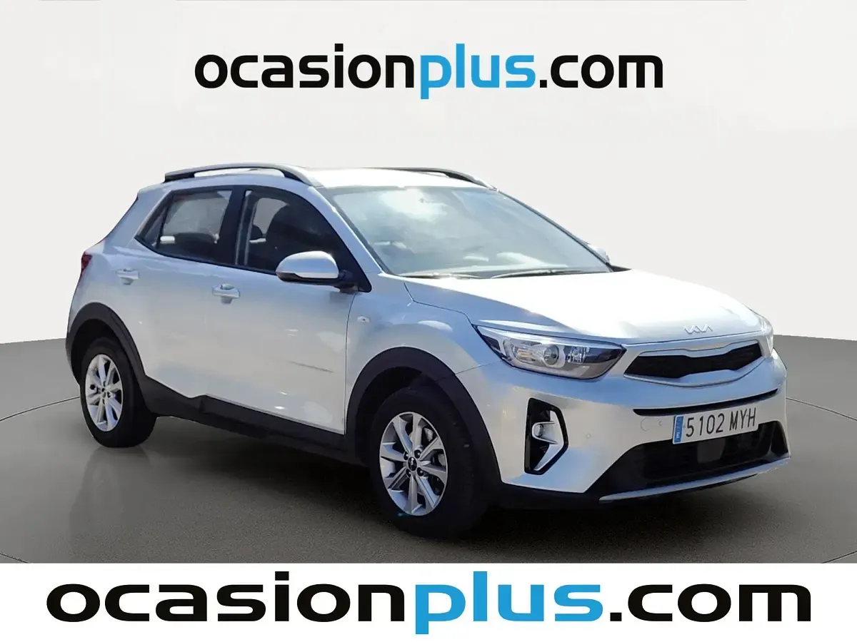Usado Kia Stonic 79 CV (58 kW) 2025 Gris SUV