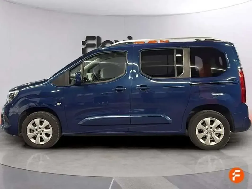 Usado Opel Combo Edition 131 CV (96 kW) 2021 Azul Monovolumen