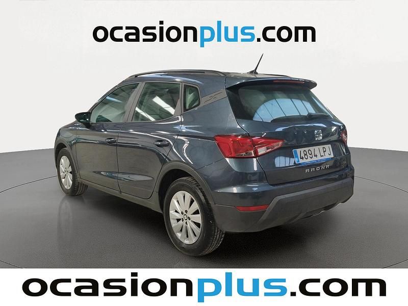 Usado Seat Arona Style 90 CV (66 kW) 2021 Gris SUV