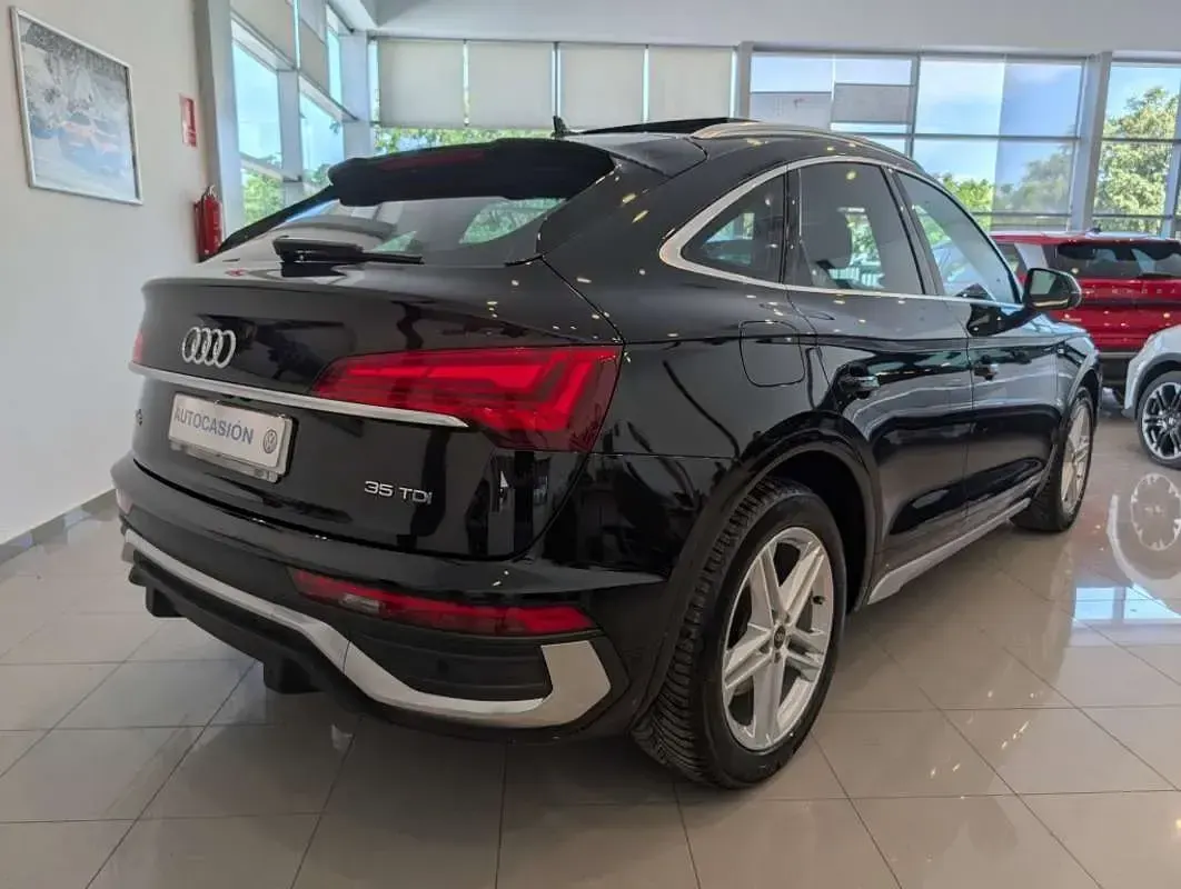 Usado Audi Q5 Sportback S-Line 163 CV (119 kW) 2022 Negro SUV