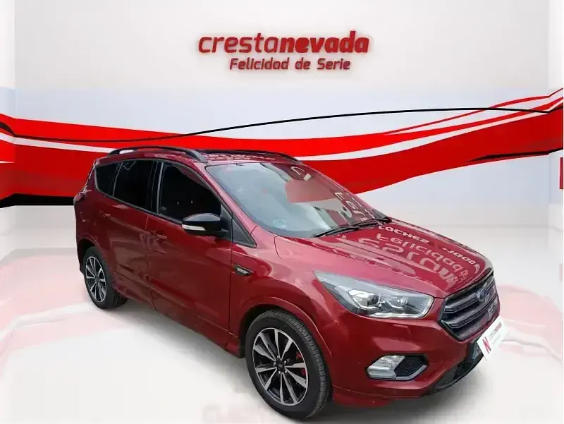 Usado Ford Kuga ST-Line 179 CV (131 kW) 2019 Rojo SUV
