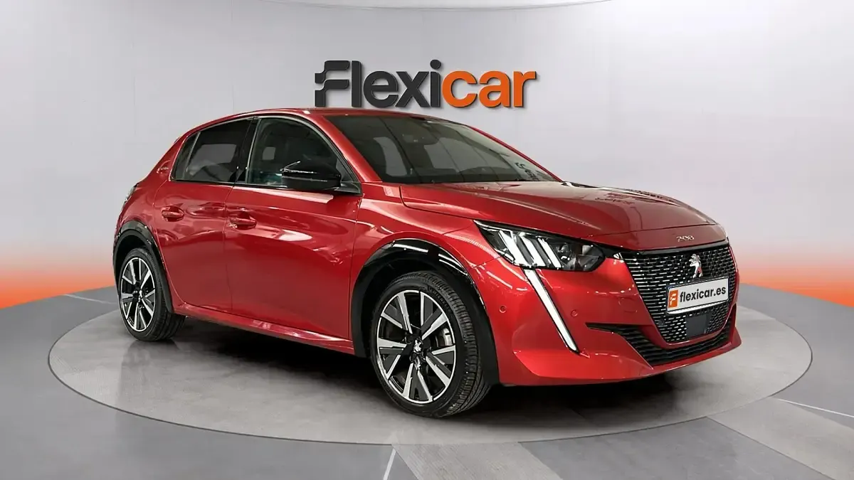 Usado Peugeot 208 GT-line 101 CV (74 kW) 2019 Utilitario