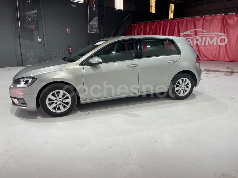 Usado VW Golf VII Advance 115 CV (84 kW) 2019 Beige Berlina