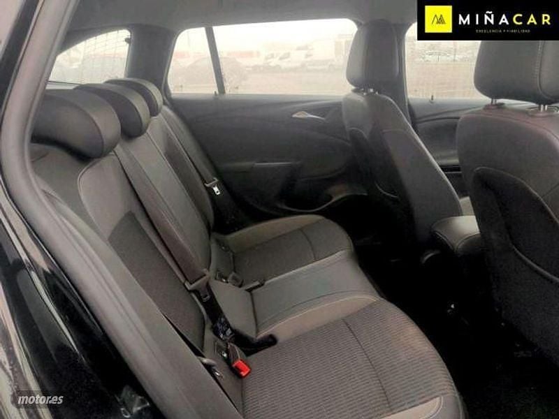 Usado Opel Astra Business Elegance 131 CV (96 kW) 2021 Berlina