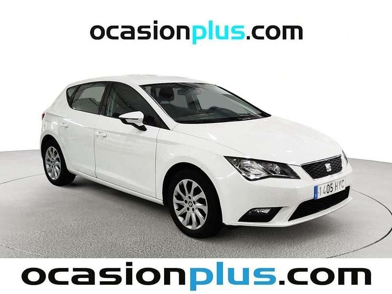 Usado Seat Leon Style 122 CV (89 kW) 2014 Blanco Utilitario