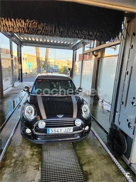 Usado Mini Cooper 136 CV (100 kW) 2017 Negro Utilitario