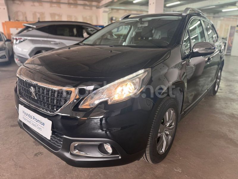 Negro Usado 2018 Peugeot 2008 Allure SUV | 10.900 € (Buen precio) - Imagen 1/4