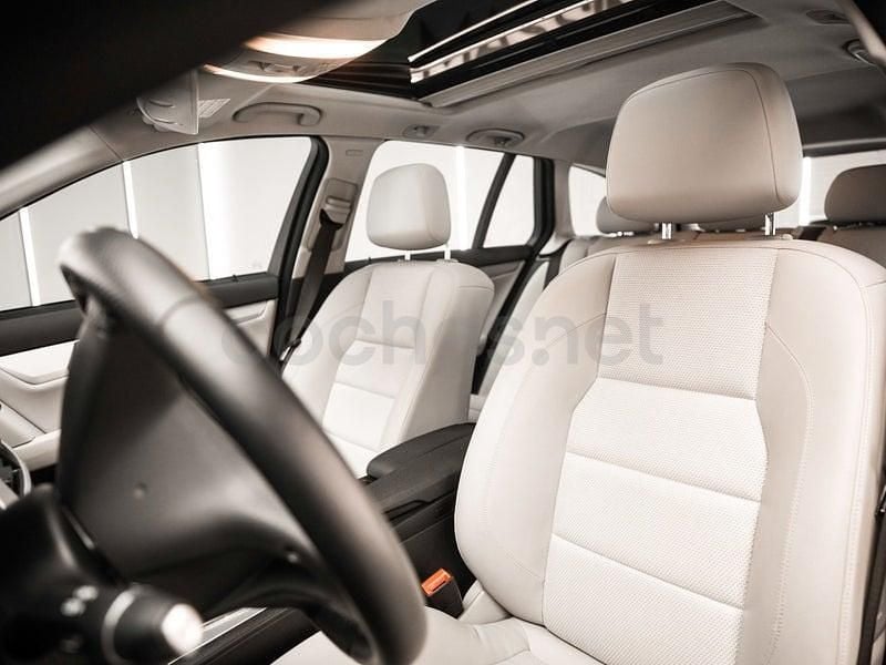 Usado Mercedes C250 Avantgarde 204 CV (150 kW) 2013 Blanco Familiar