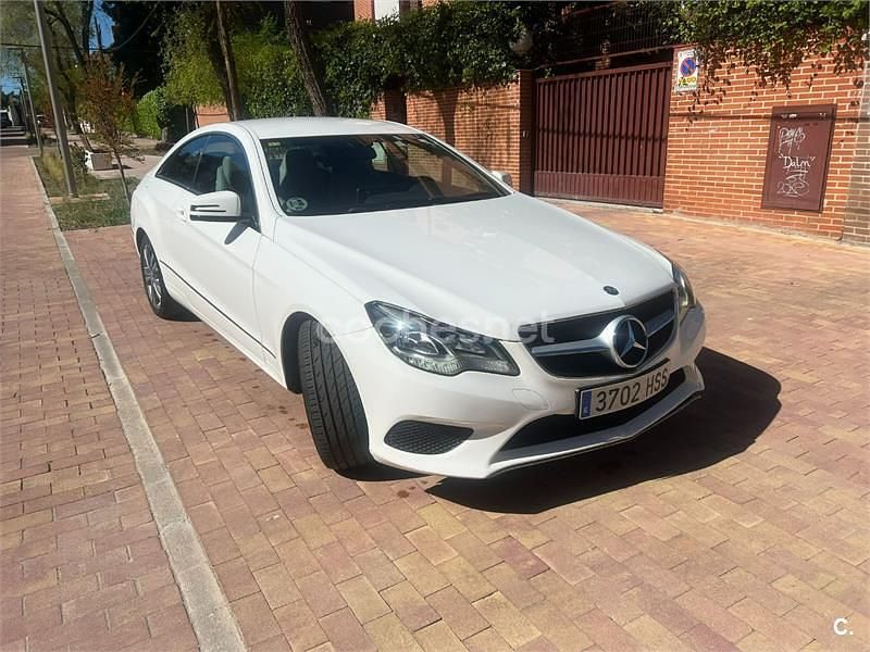 Käytetty Mercedes E220 170 HP (125 kW) 2014 Valkoinen Coupe - kaksiovinen