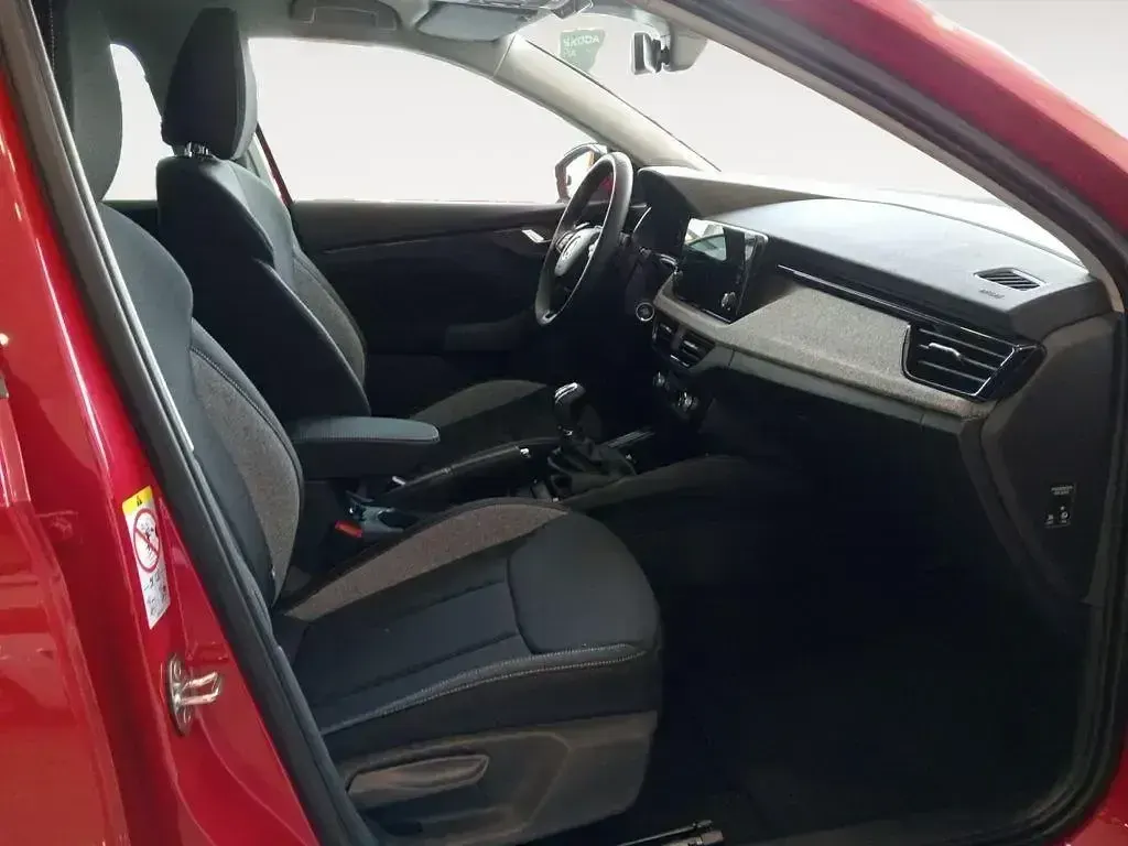 Usado Skoda Scala Selection 115 CV (84 kW) 2024 Rojo Utilitario