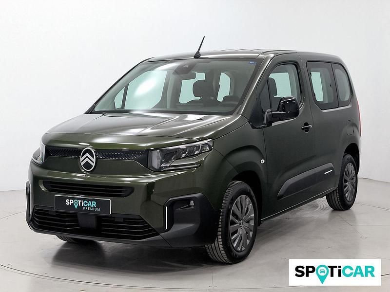 Usado Citroën Berlingo 102 CV (75 kW) 2025 Verde Monovolumen