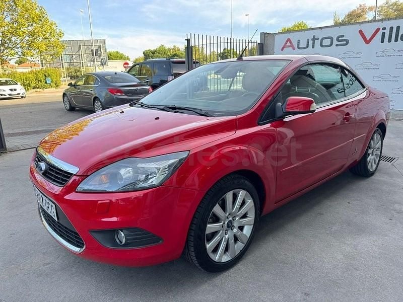 Usado Ford Focus Cabriolet Titanium 145 CV (106 kW) 2008 Rojo Descapotable