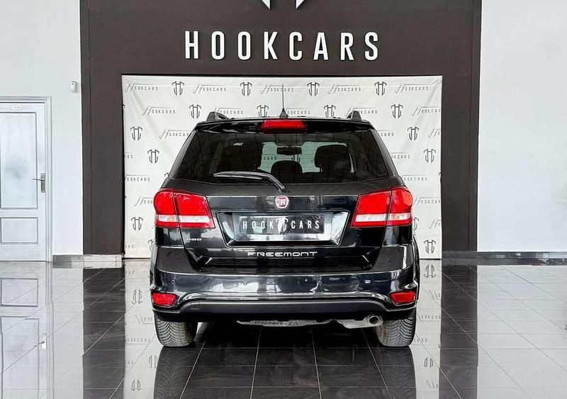 Usado Fiat Freemont Lounge 170 CV (125 kW) 2013 Negro SUV