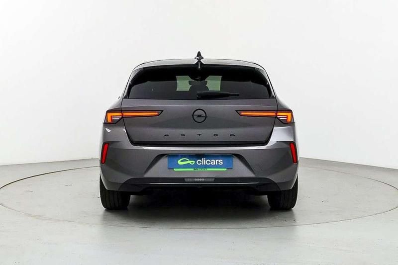 Usado Opel Astra S 131 CV (96 kW) 2025 Gris Utilitario