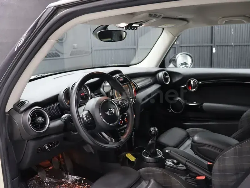 Usado Mini Cooper S 192 CV (141 kW) 2015 Blanco Utilitario