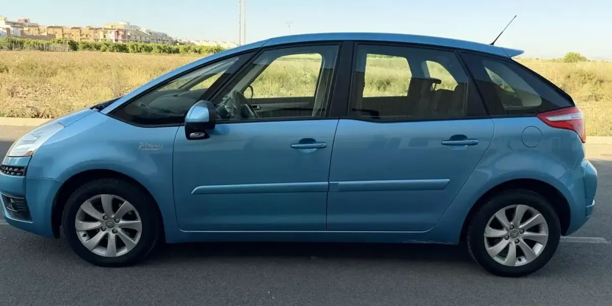 Usado Citroën C4 Picasso Exclusive 109 CV (80 kW) 2010 Azul Monovolumen