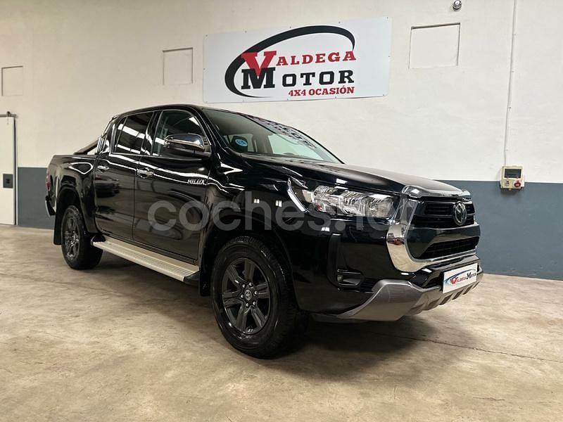 Usado Toyota HiLux 204 CV (150 kW) 2023 Negro Recogida