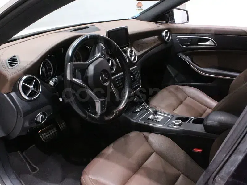 Usado Mercedes CLA45 AMG AMG 360 CV (264 kW) 2013 Blanco Coupe