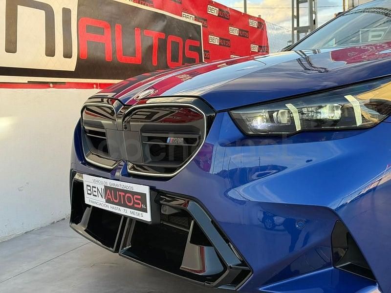 Käytetty BMW M5 727 HP (534 kW) 2024 Sininen Sedan