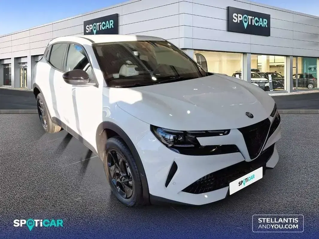 Nuevo Alfa Romeo GT Junior Ti 147 CV (108 kW) 2026 Blanco SUV