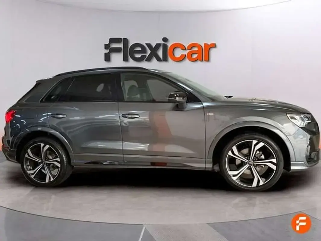 Usado Audi Q3 S-Line 150 CV (110 kW) 2024 Gris SUV