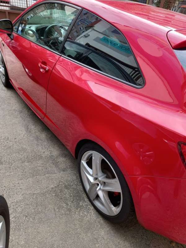 Usado Seat Ibiza SC FR 143 CV (105 kW) 2011 Rojo Utilitario