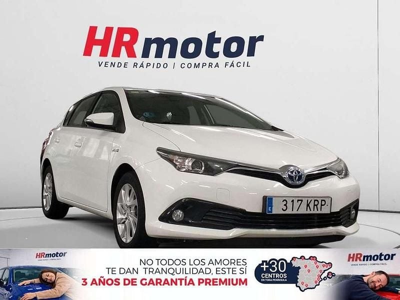 Usado Toyota Auris Hybrid Business Edition 136 CV (100 kW) 2018 Blanco Utilitario