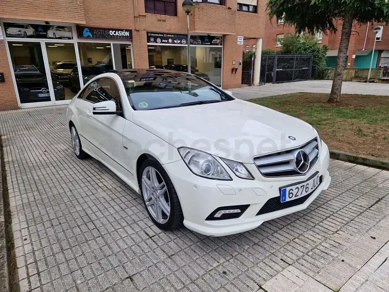 Usado Mercedes E250 204 CV (150 kW) 2011 Blanco Coupe