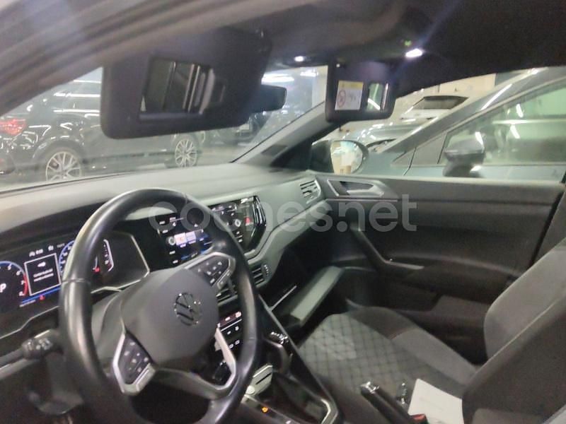 Usado VW Taigo R-line 150 CV (110 kW) 2022 Gris / plata SUV