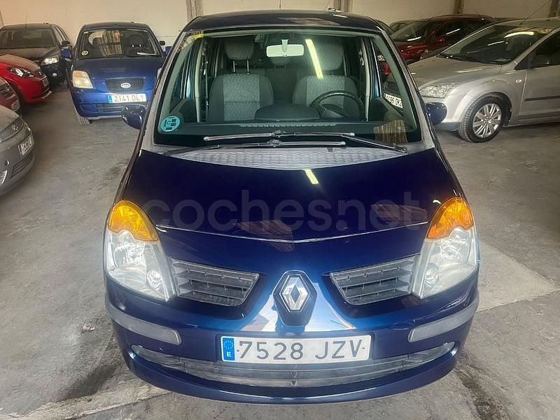 Usado Renault Modus Dynamique 100 CV (73 kW) 2006 Azul Monovolumen