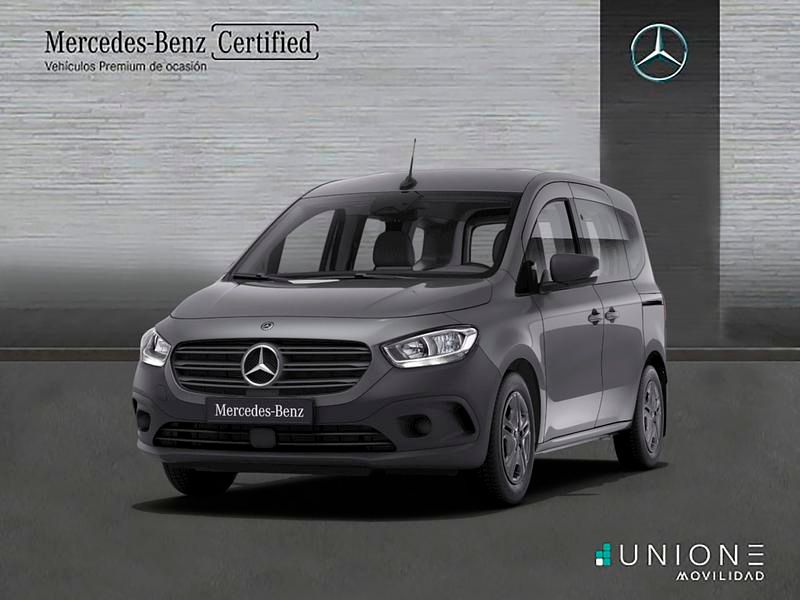Gris Usado 2024 Mercedes Citan 110 Familiar | 26.500 € (Un poco caro) - Imagen 1/4