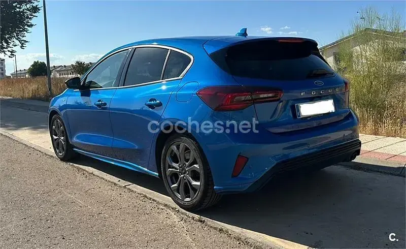 Usado Ford Focus ST-Line X 125 CV (91 kW) 2022 Azul Berlina