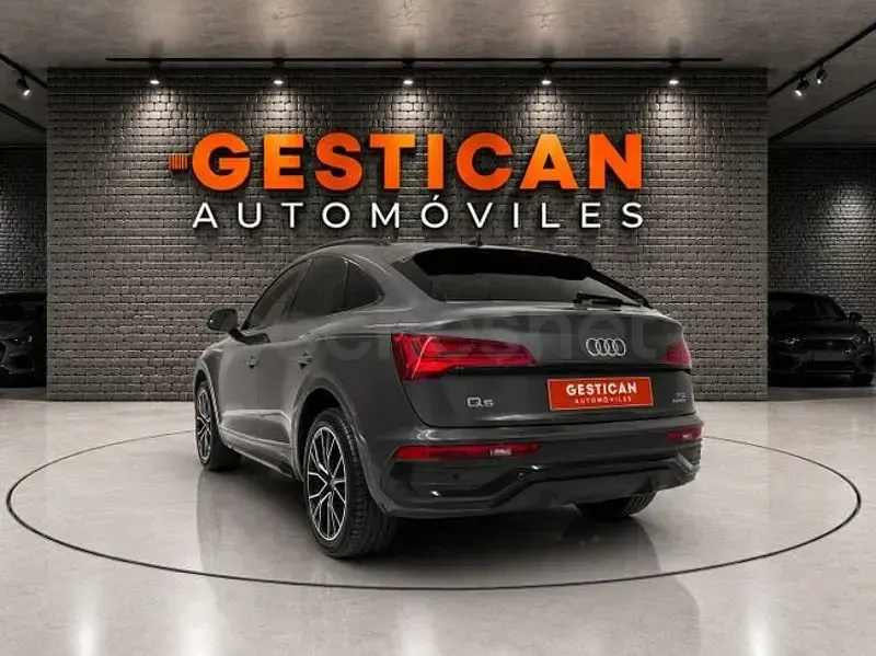 Usado Audi Q5 299 CV (219 kW) 2022 Gris / plata SUV