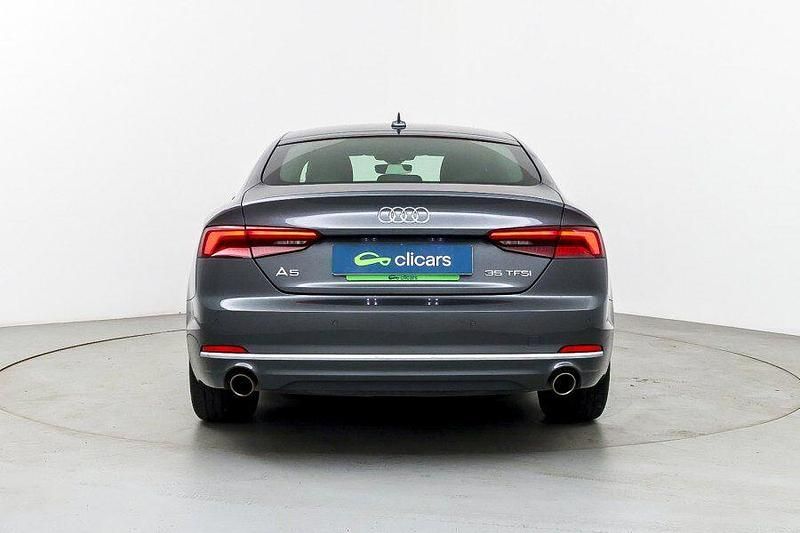 Usado Audi A5 Sportback S-Line 190 CV (139 kW) 2019 Gris Utilitario