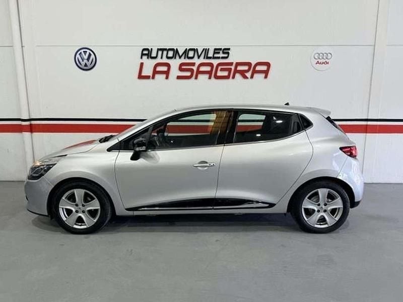 Usado Renault Clio IV LIMITED 90 CV (66 kW) 2016 Gris Utilitario