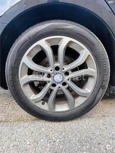Usado Mercedes C220 Avantgarde 170 CV (125 kW) 2015 Negro Familiar