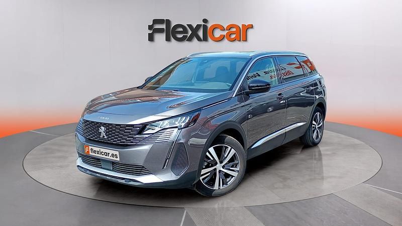 Käytetty Peugeot 5008 Allure 136 HP (100 kW) 2024 Harmaa Katumaasturi