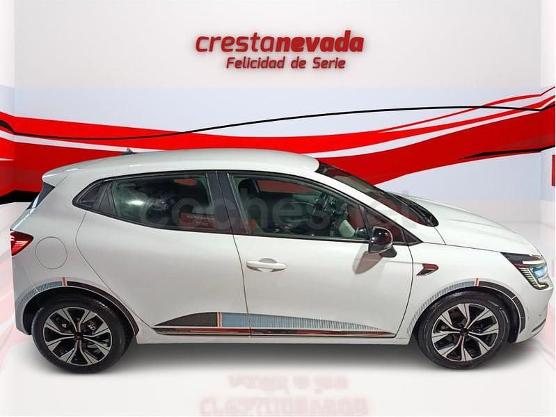 Usado Renault Clio V LIMITED 90 CV (66 kW) 2021 Blanco Berlina