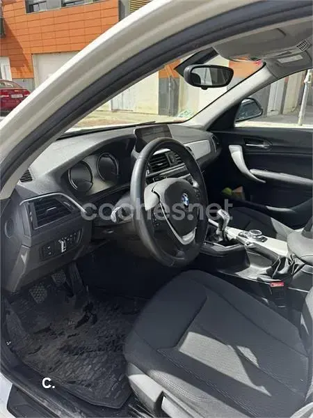 Begagnad BMW 116 Comfort Edition 109 HK (80 kW) 2018 Vit Halvkombi